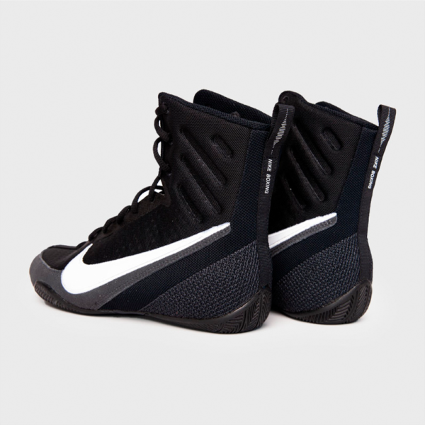 003 Nike Machomai 3 Negro Blanco