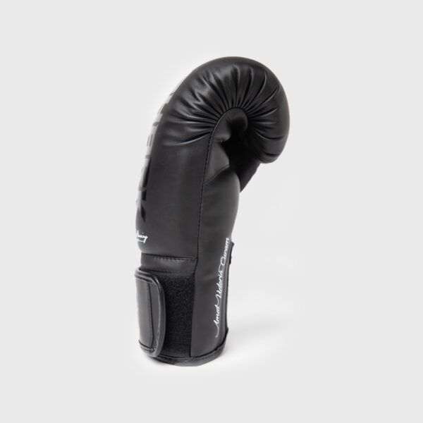 Guante Shark Victory Negro