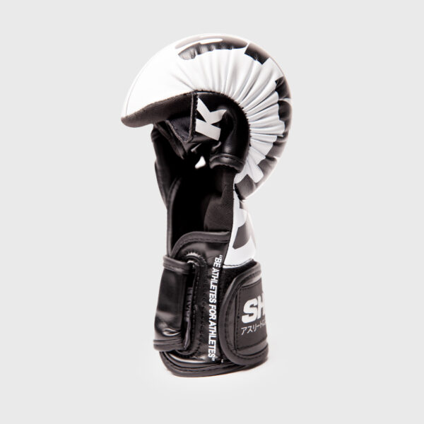 Guantilla-MMA-R2-Negra-Blanca1 Guante Shark MMA R2 Negro Blanco